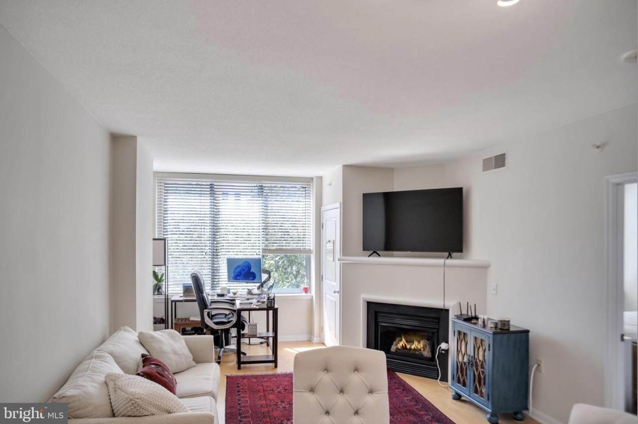 851 Glebe Road - Photo 1