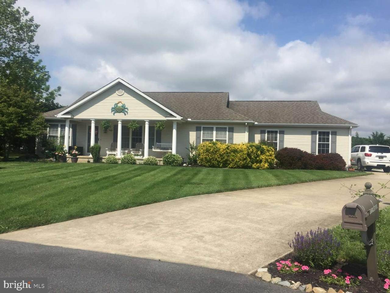 49 Eagle Drive - Photo 1