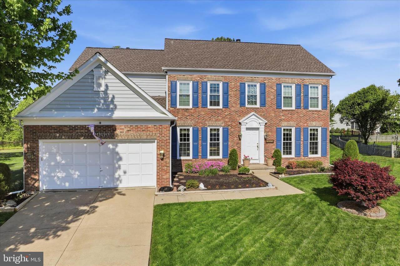 8392 Crosslake Dr - Photo 1