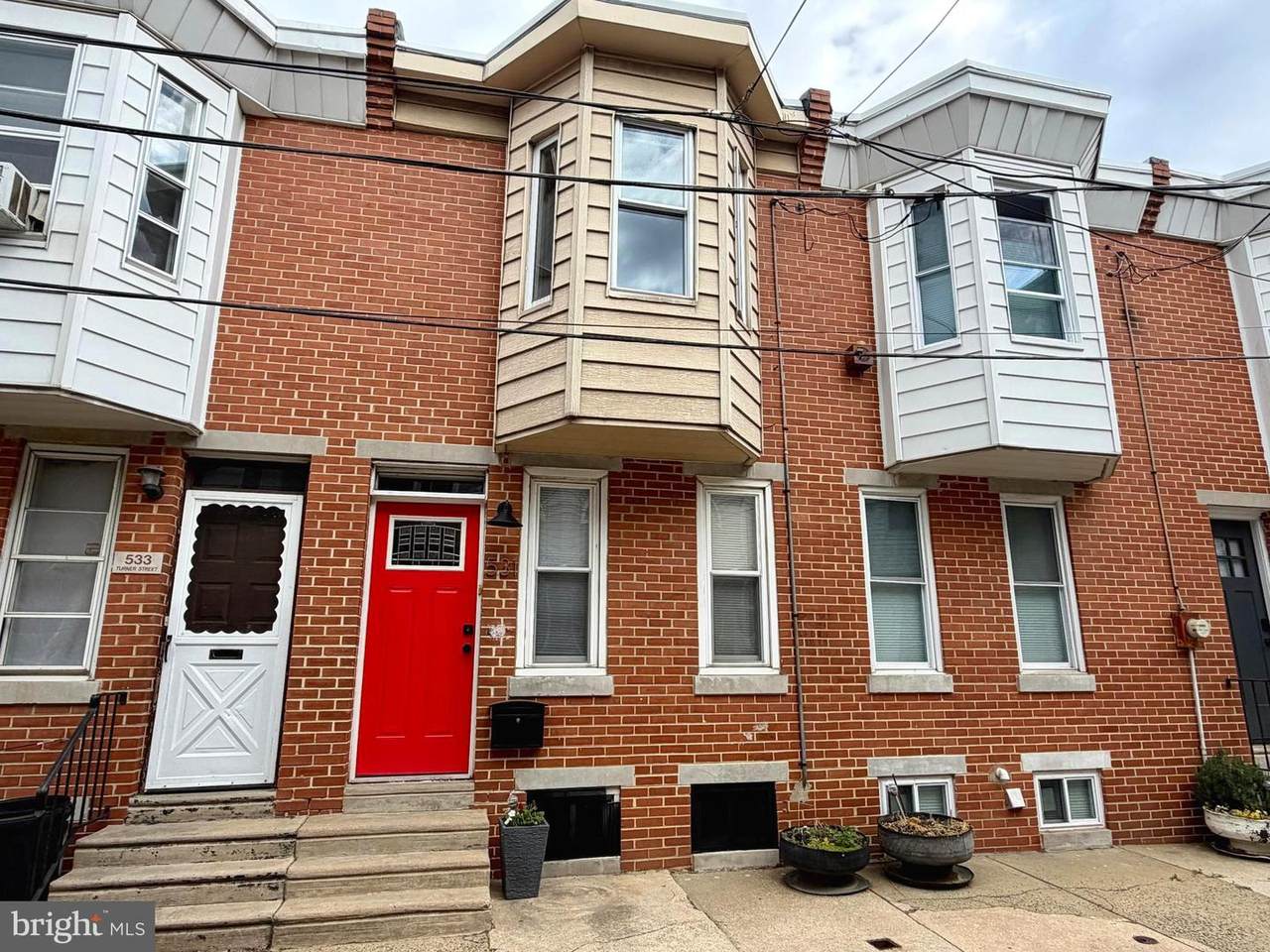 531 Turner Street - Photo 1