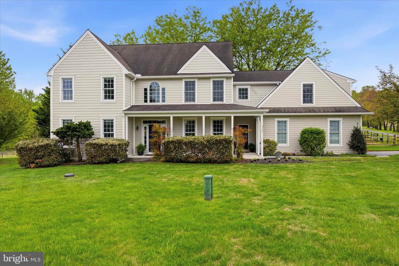 1623 Saint Peters Way - Photo 1