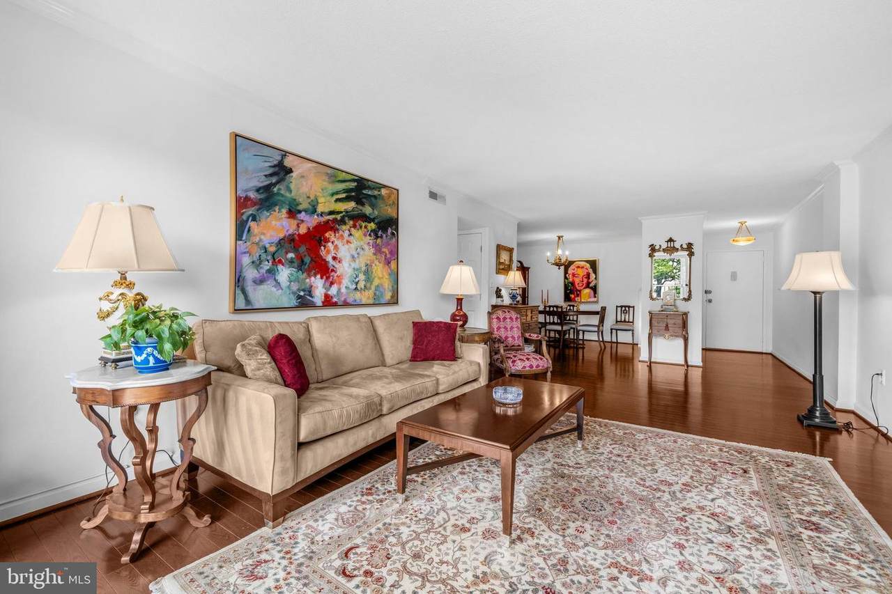 1300 Army Navy Drive - Photo 1