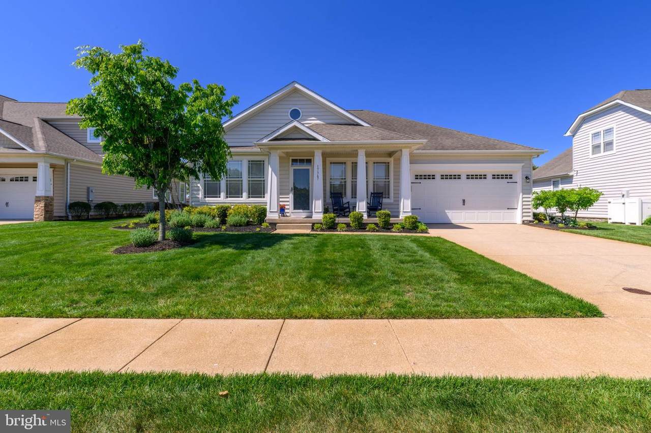 17367 Graceland Drive - Photo 1