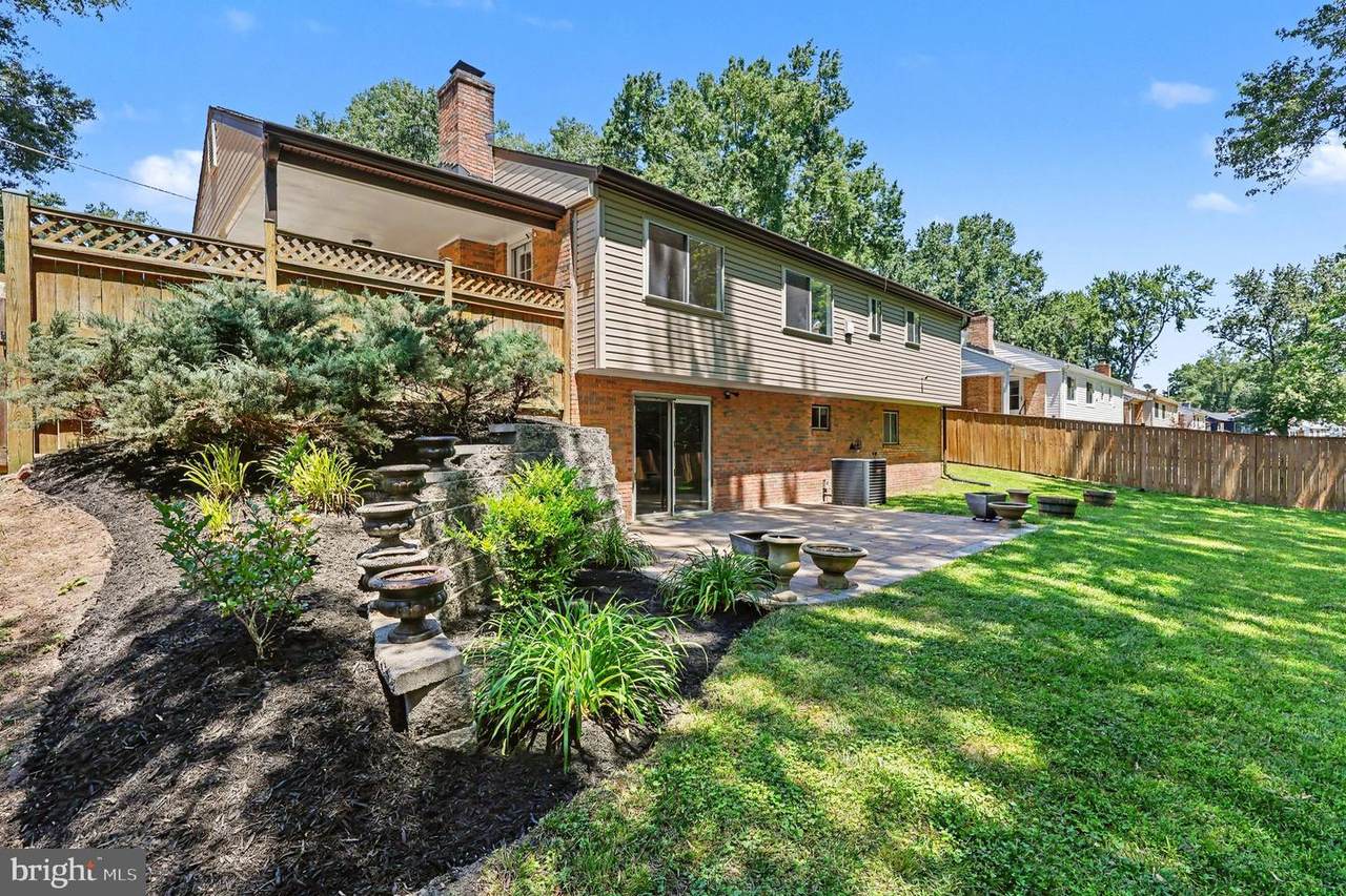 5014 Woodford Lane - Photo 1
