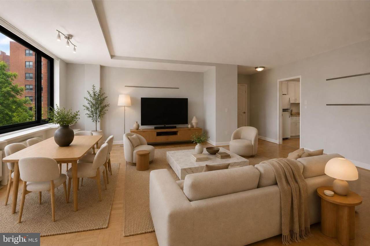 1021 Arlington Boulevard - Photo 1