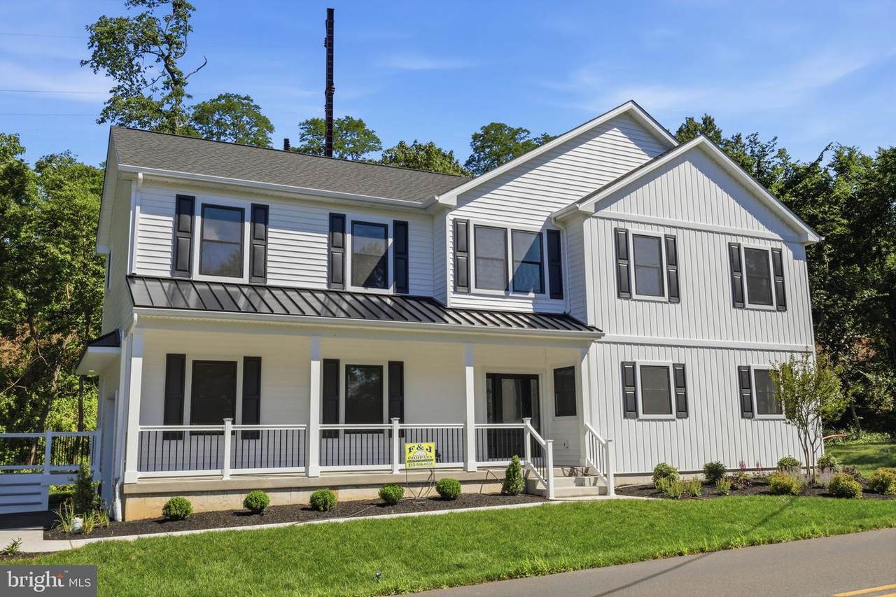 891 Reading Avenue - Photo 1