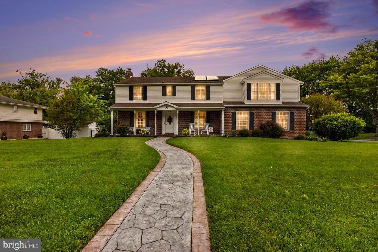 615 Southgate Road - Photo 1