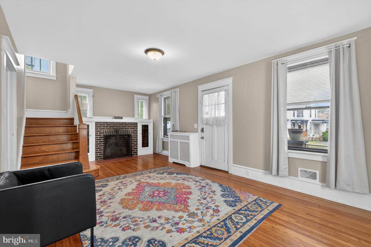210 Mulberry Street - Photo 1