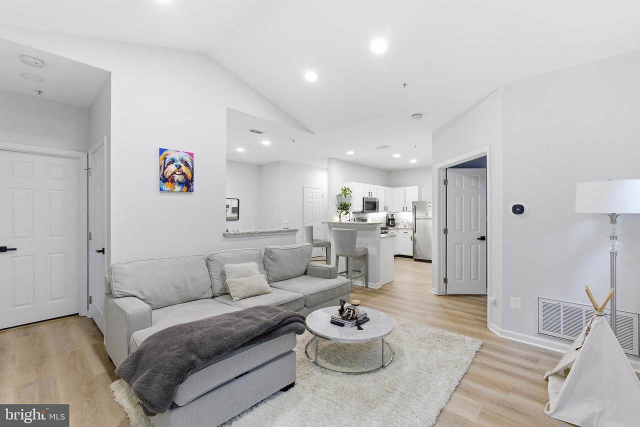 1700 Lake Shore Crest Drive - Photo 1