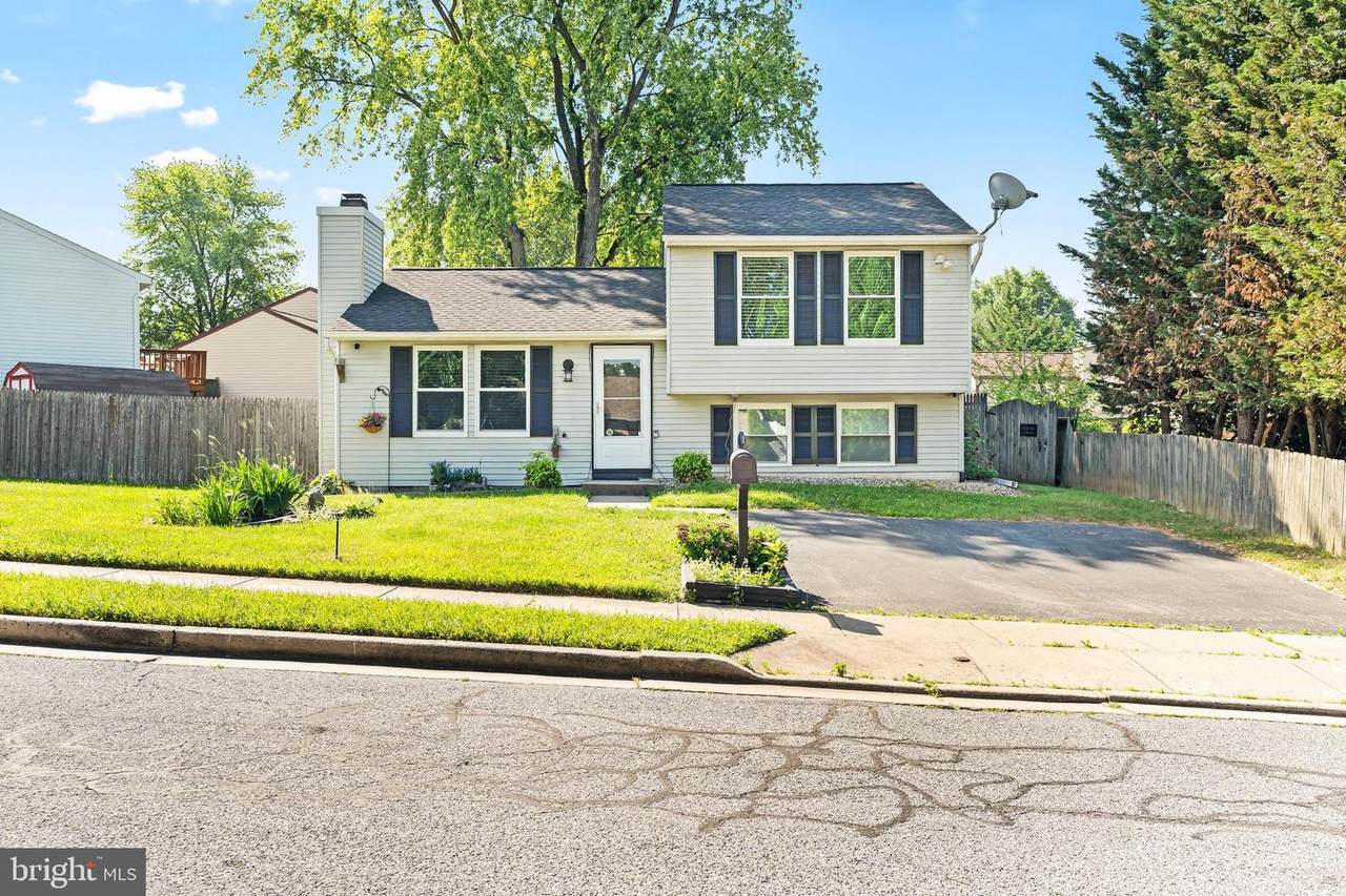 402 Cranberry Court - Photo 1
