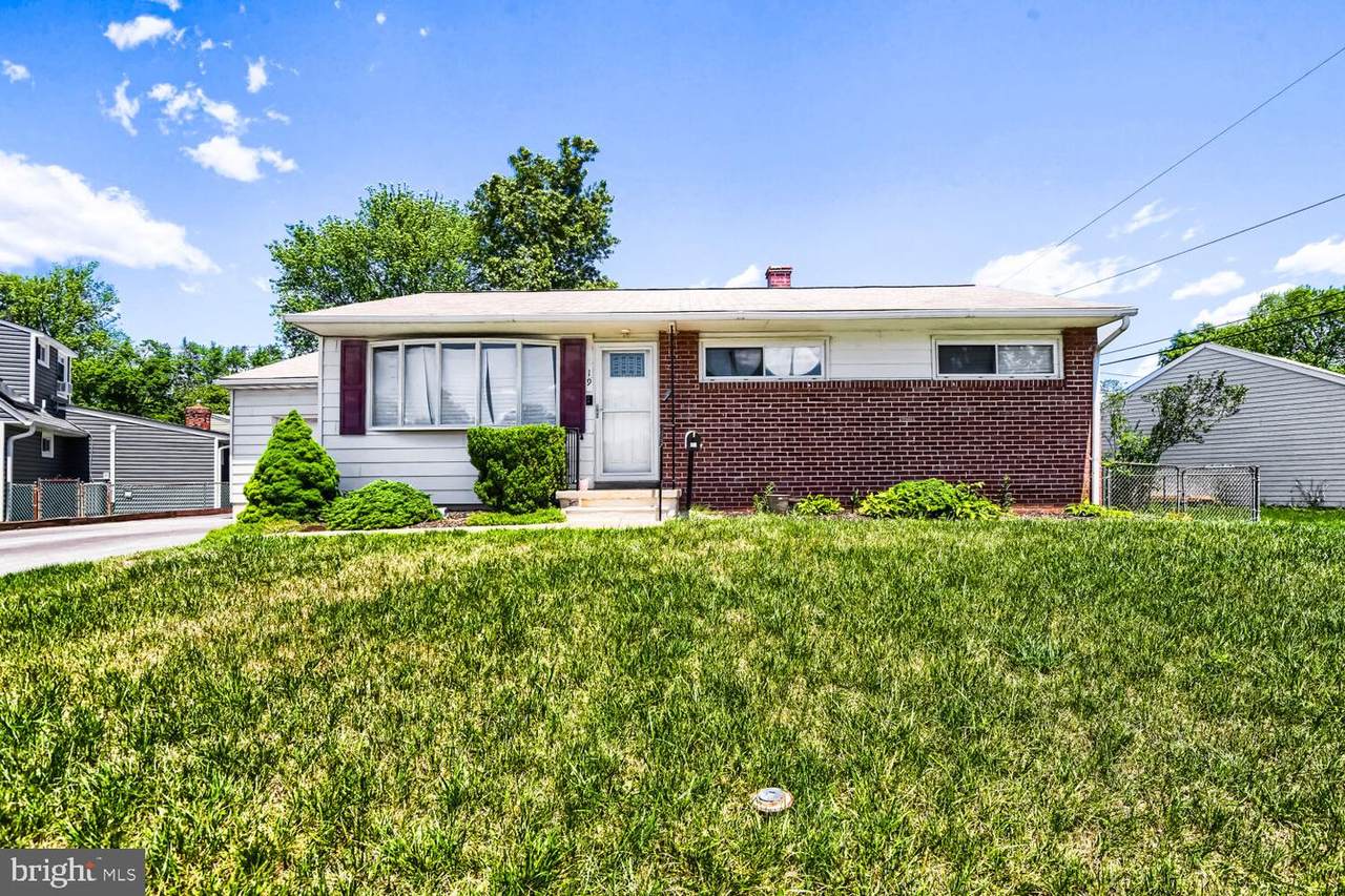 19 Leymar Road - Photo 1