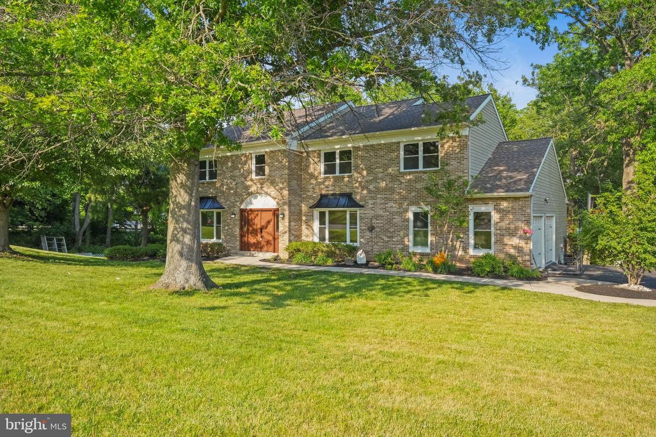 1107 Jarvis Lane - Photo 1