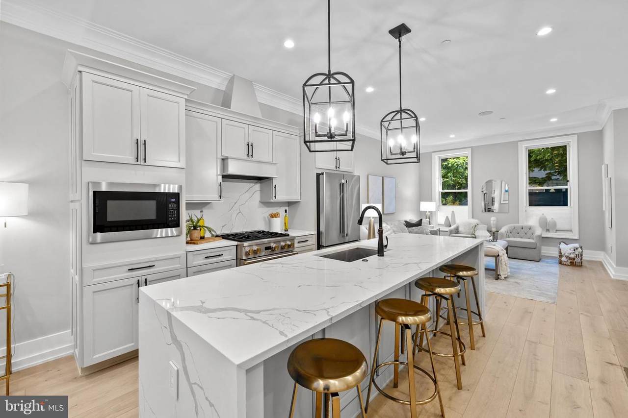 927 N Street - Photo 1