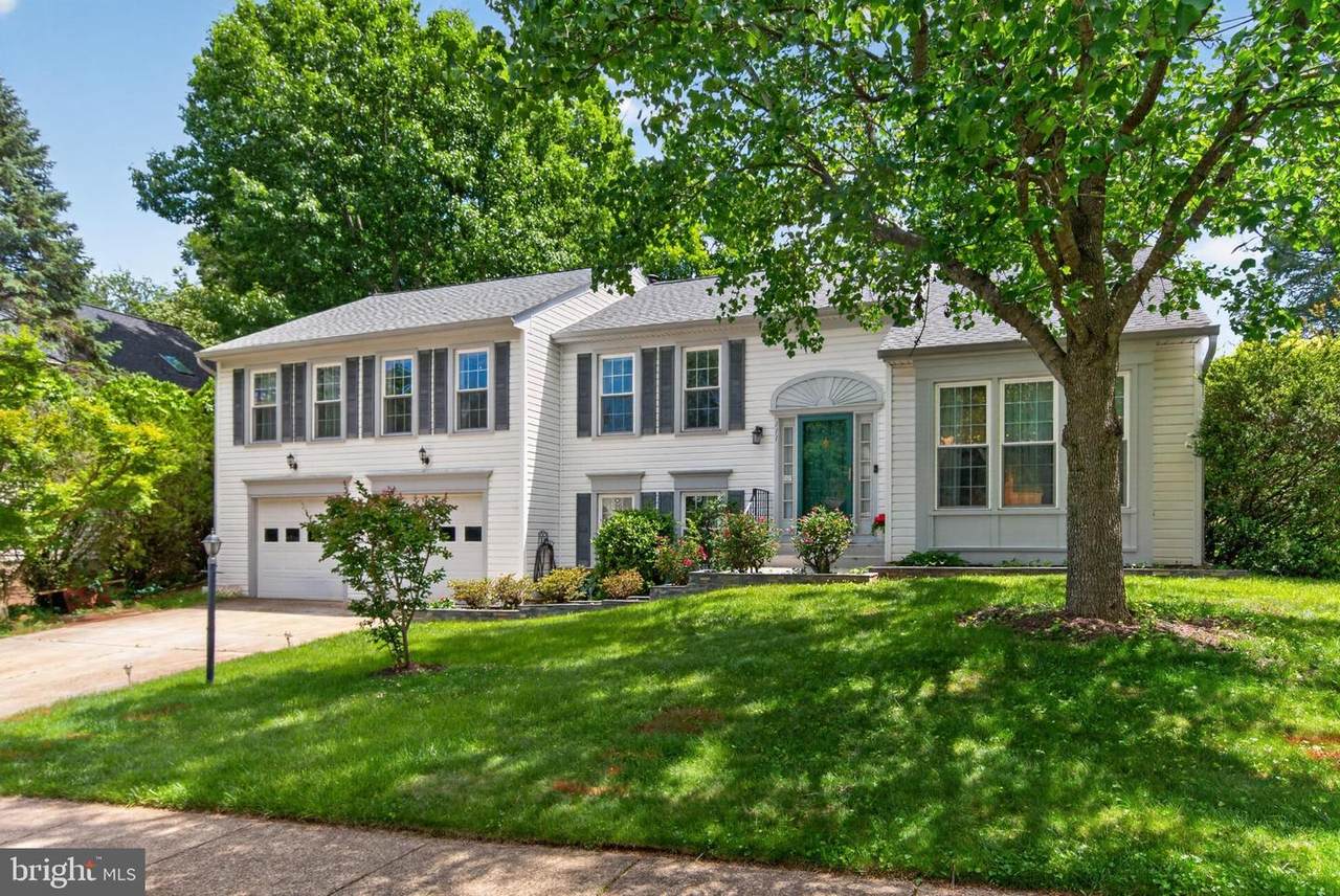 111 Environs Road - Photo 1