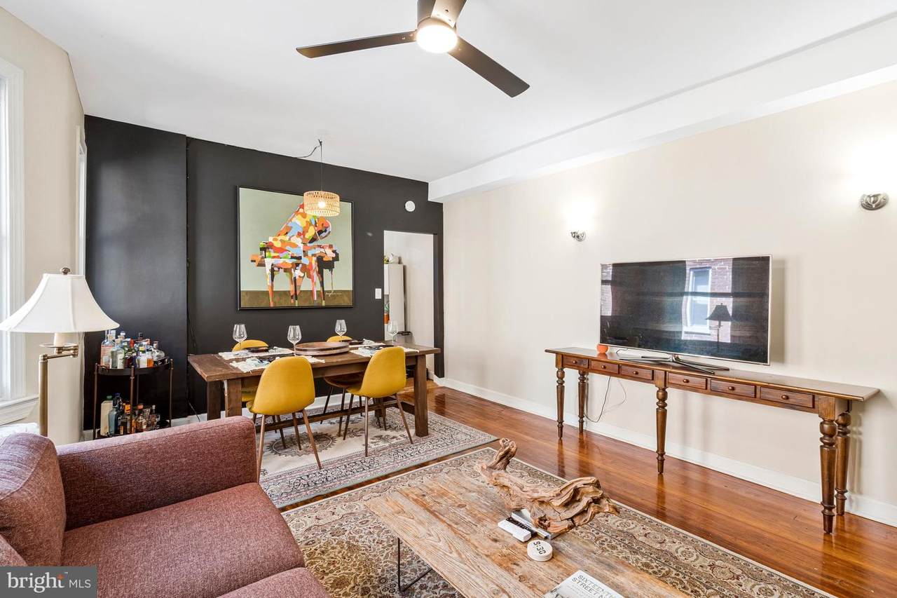 1527 Park Road - Photo 1