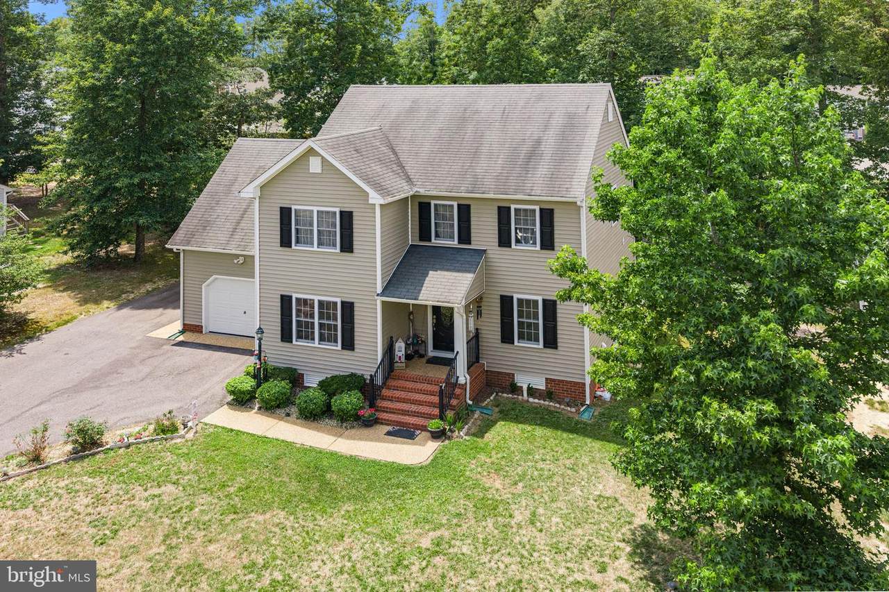 112 Central Parkway - Photo 1