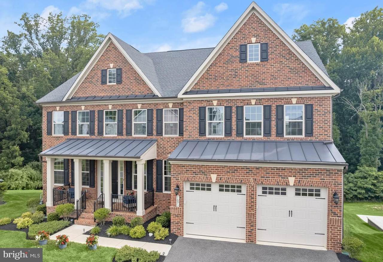 7691 Cross Creek Drive - Photo 1
