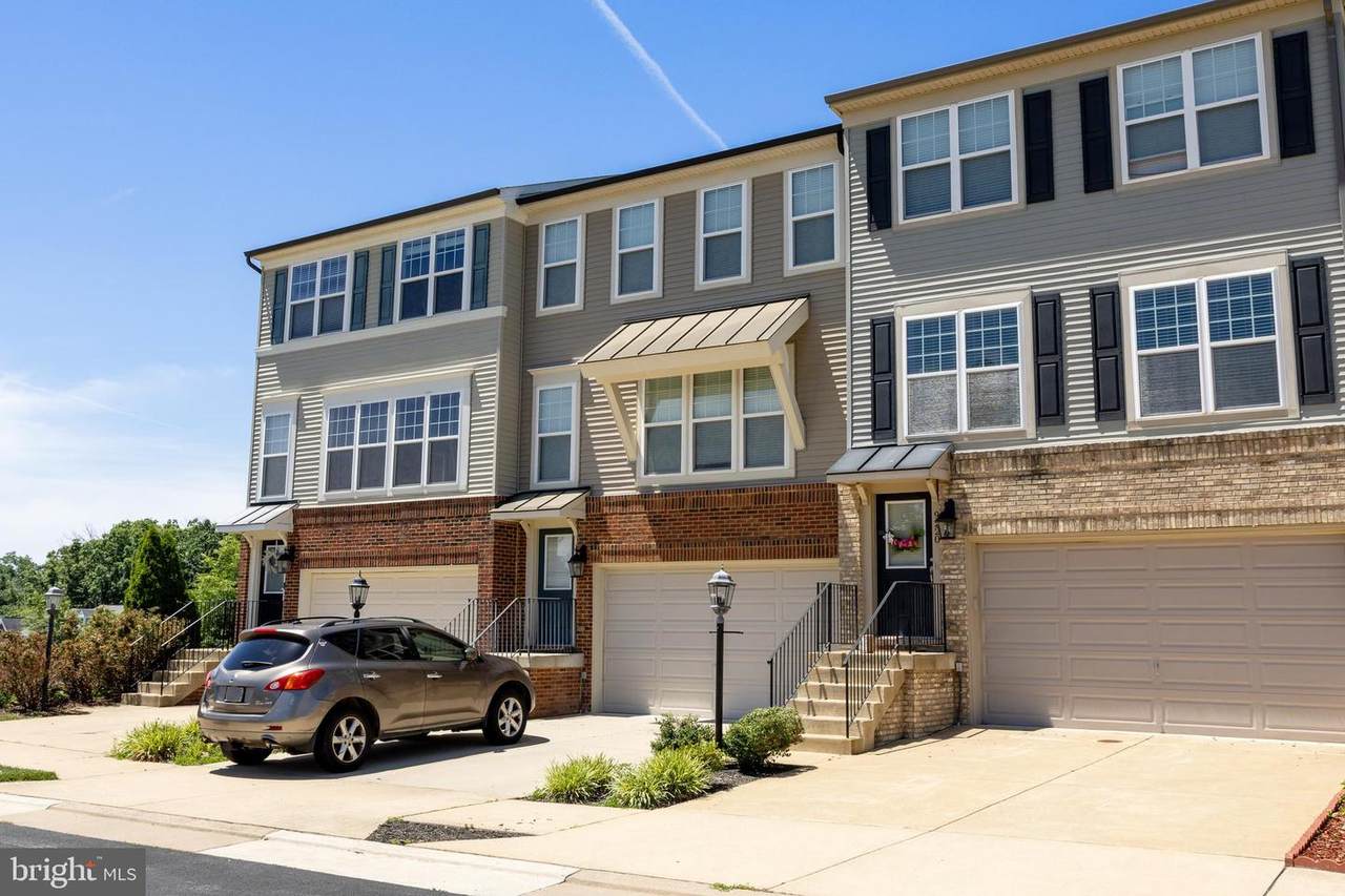 9222 Dawkins Crest Circle - Photo 1