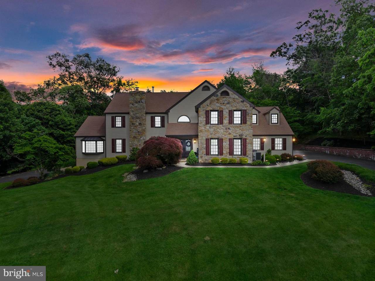 500 Deerfield Lane - Photo 1