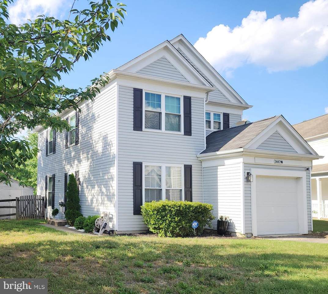 3447-A Iris Place - Photo 1