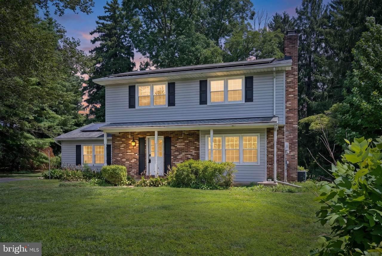 2809 Beechwood Lane - Photo 1