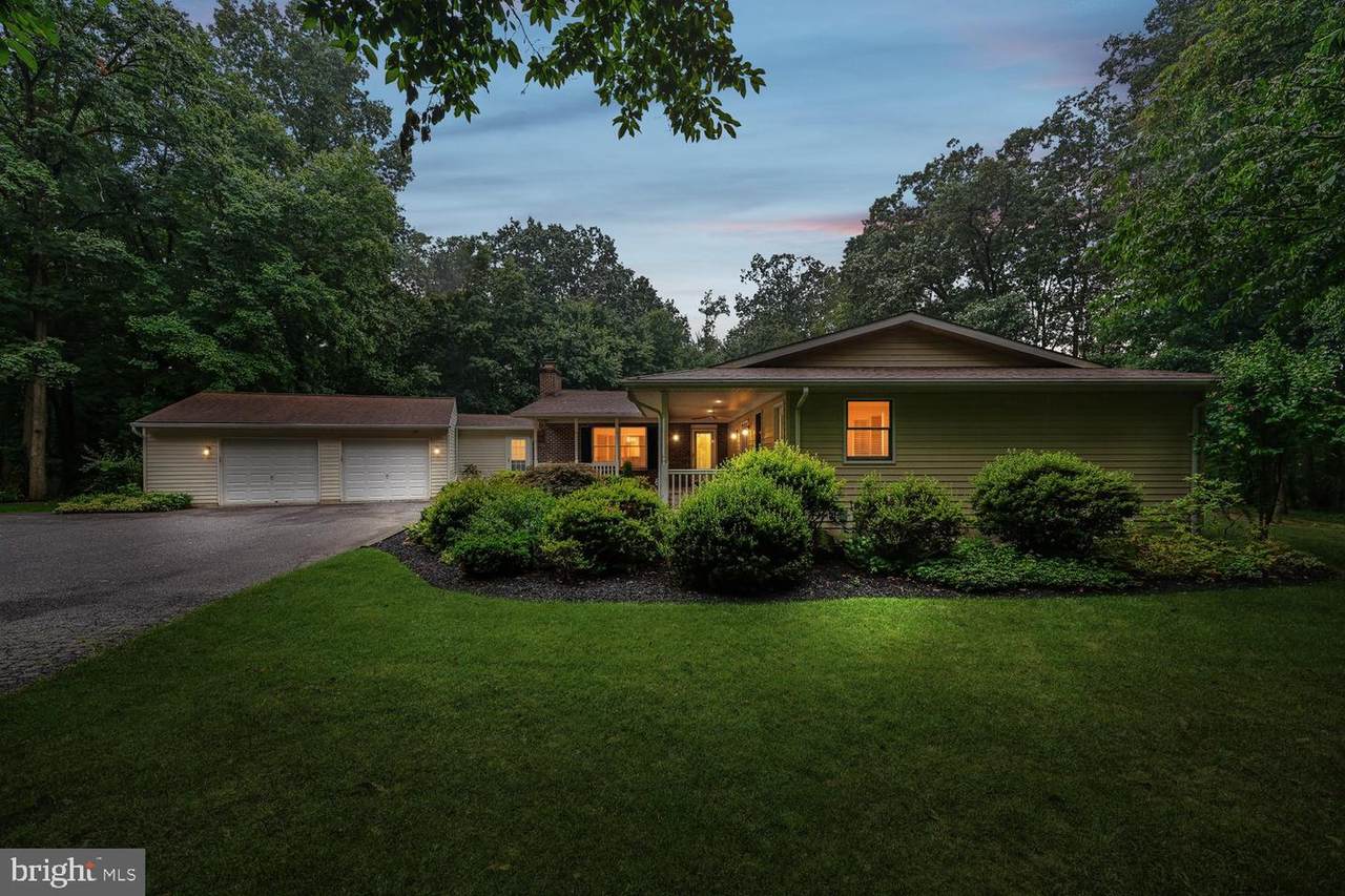 2404 Braddock Road - Photo 1
