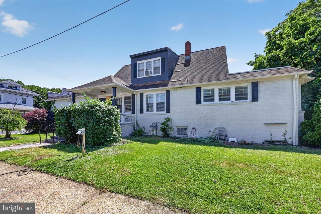 204 Main Street - Photo 1