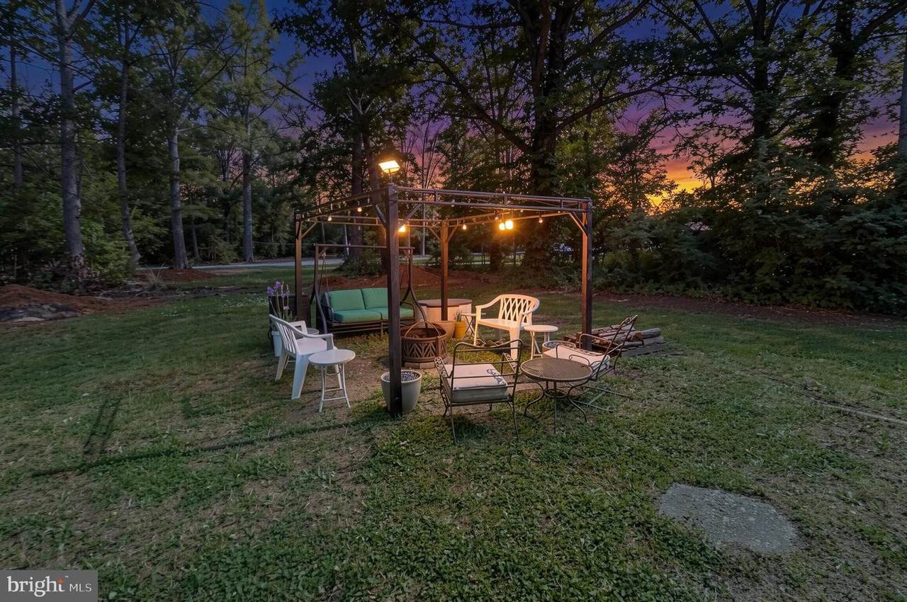 https://bt-photos.global.ssl.fastly.net/brightmls/1280_boomver_2_805020303750-2.jpg