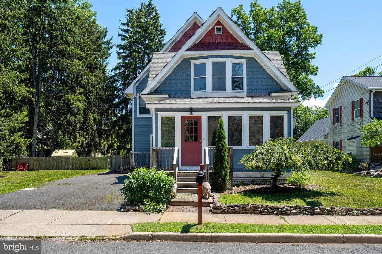 407 Reading Street - Photo 1