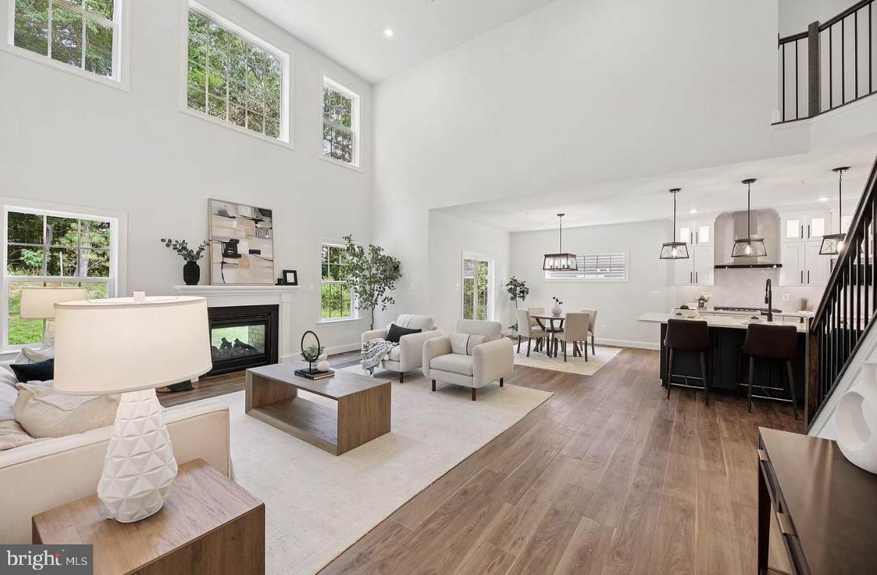 1823 Colt Lane - Photo 1