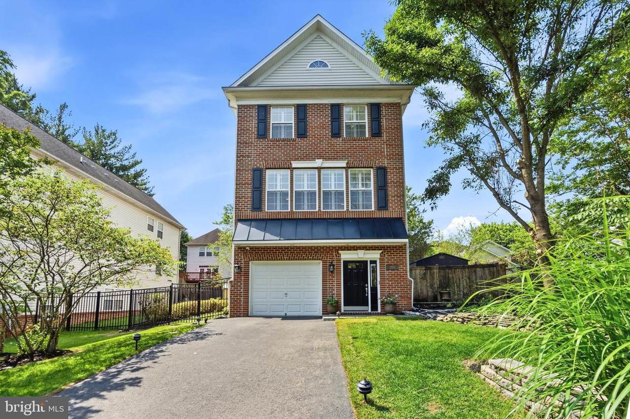 6453 Fourth Street - Photo 1