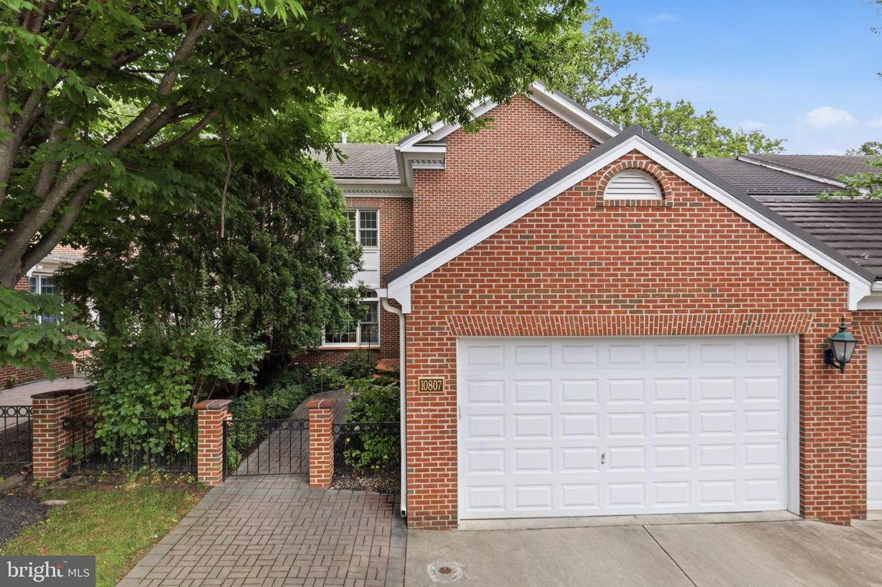 10807 Hidden Trail Court - Photo 1