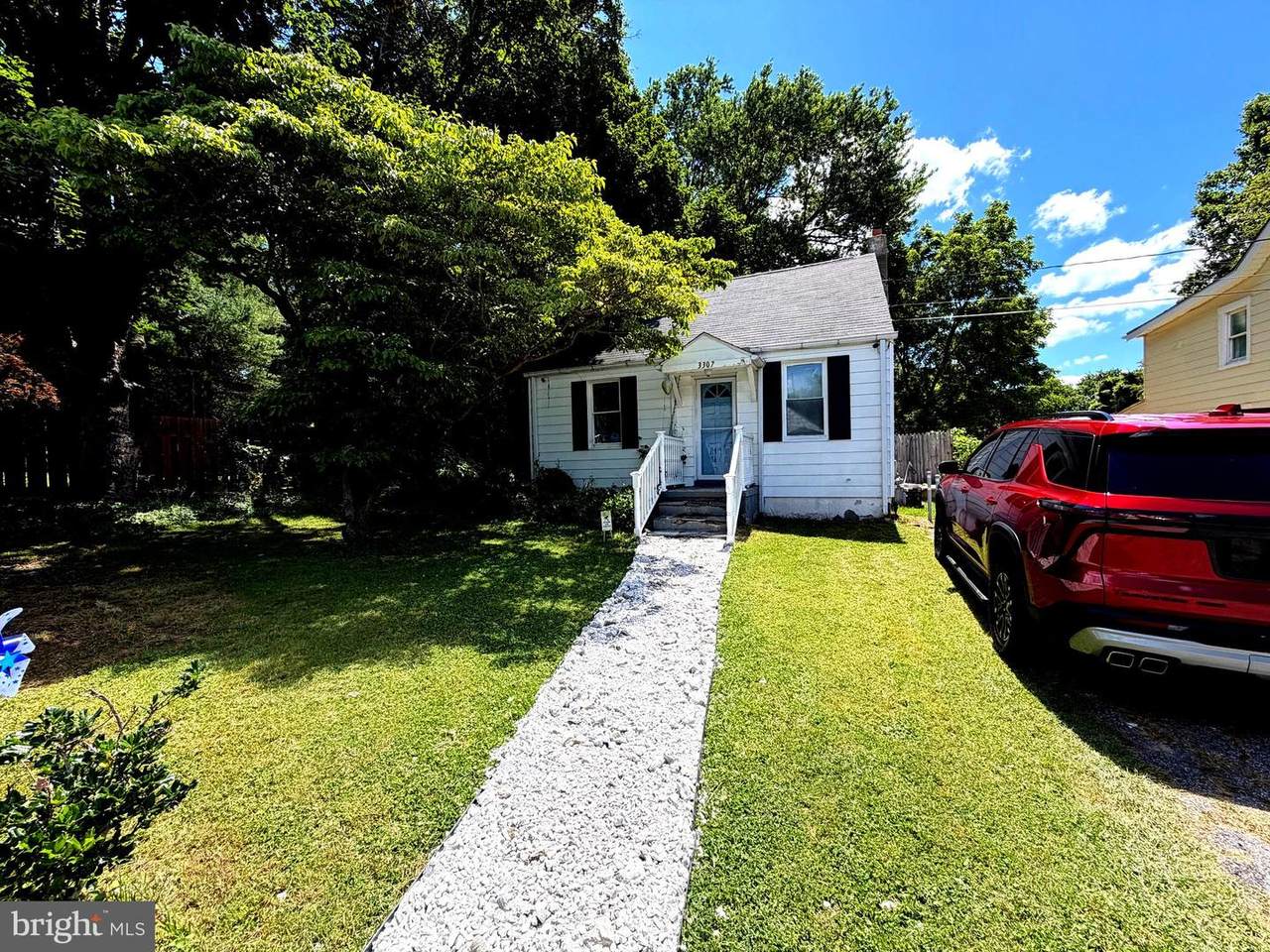 3307 Chapman Road - Photo 1