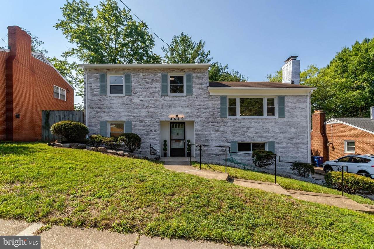 4612 9TH Street - Photo 1