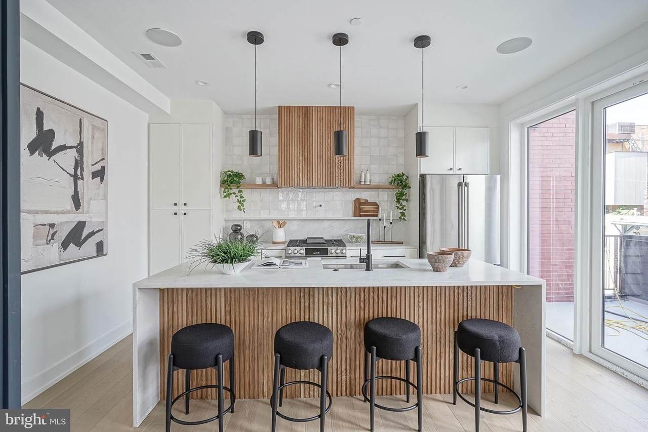 1328 Berks Street - Photo 1