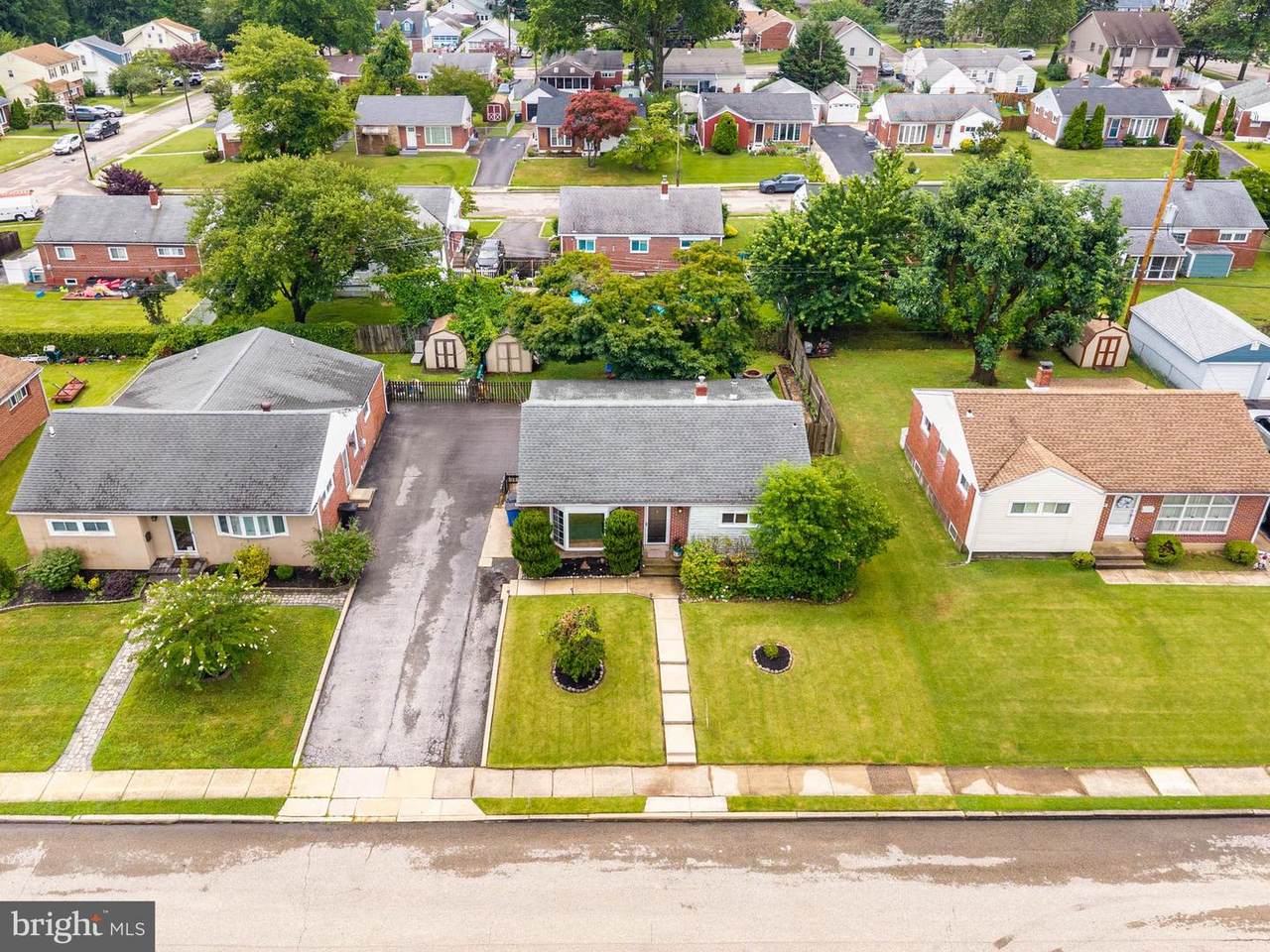 2240 Theresa Avenue - Photo 1