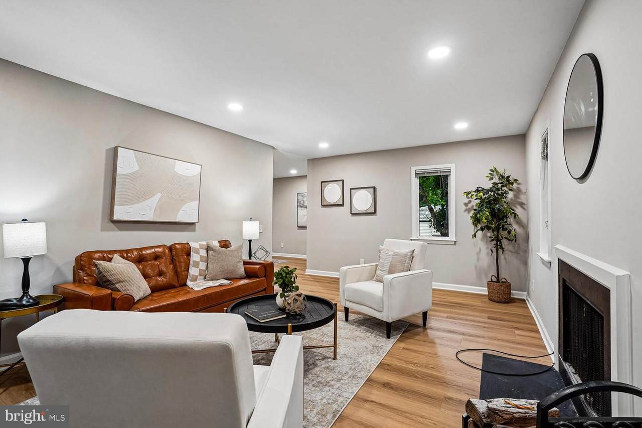 1537 Park Glen Court - Photo 1