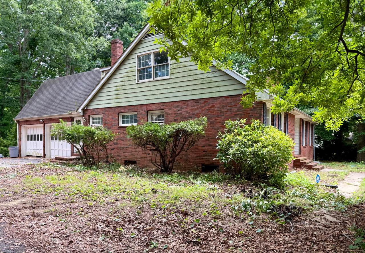 801 Hickory Lane - Photo 1