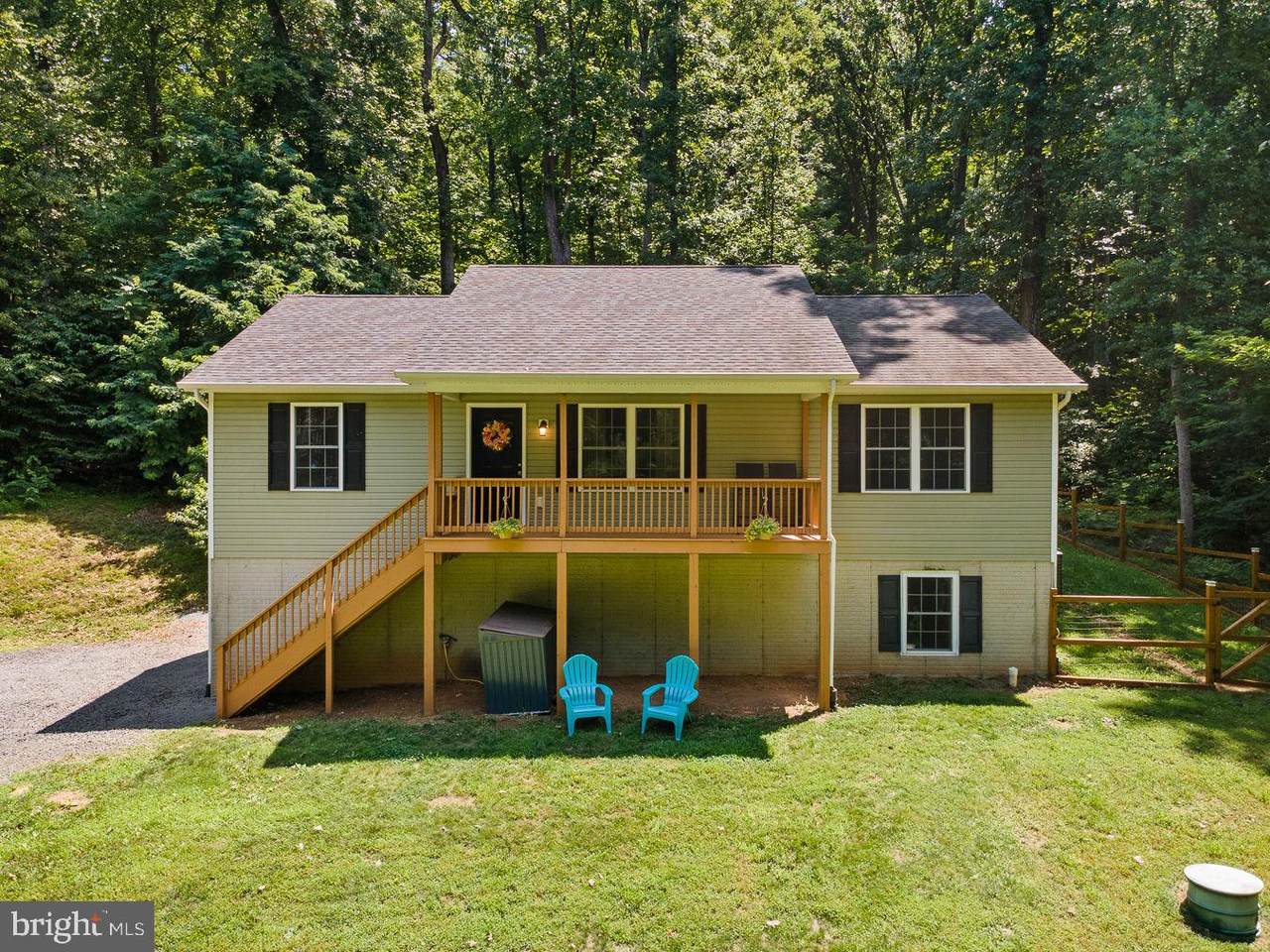 219 Woodpecker Way - Photo 1