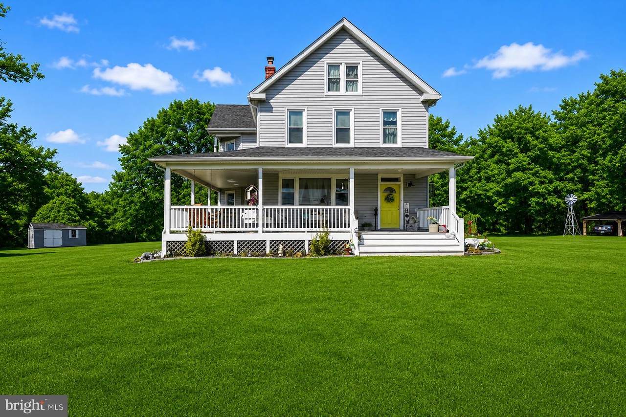 3808 Federal Hill Road - Photo 1