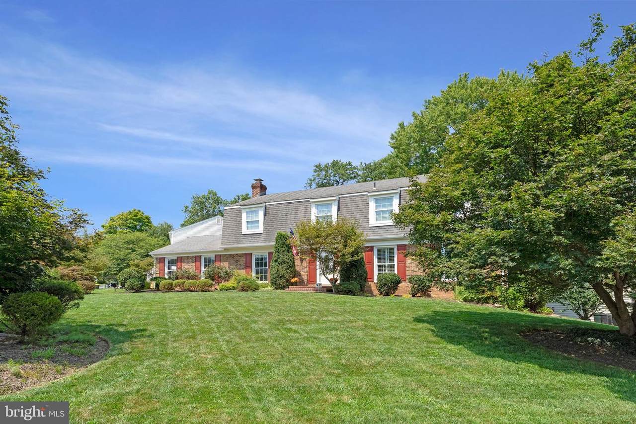 10704 Stanhope Place - Photo 1