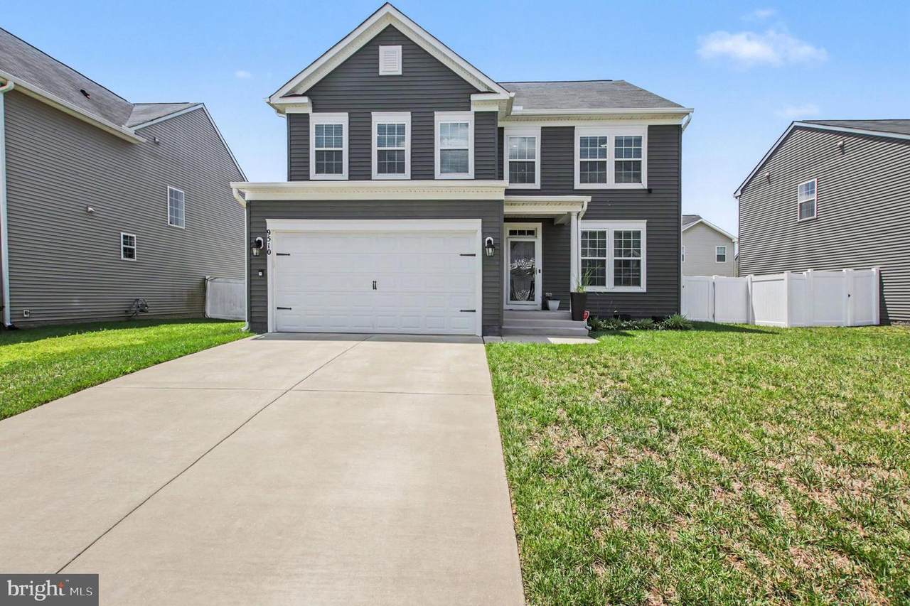 9510 Hillcrest Drive - Photo 1