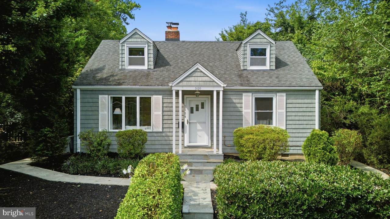 3120 Greenway Boulevard - Photo 1