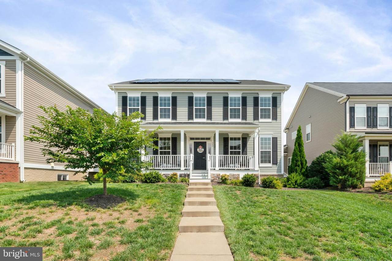 560 Coastal Avenue - Photo 1