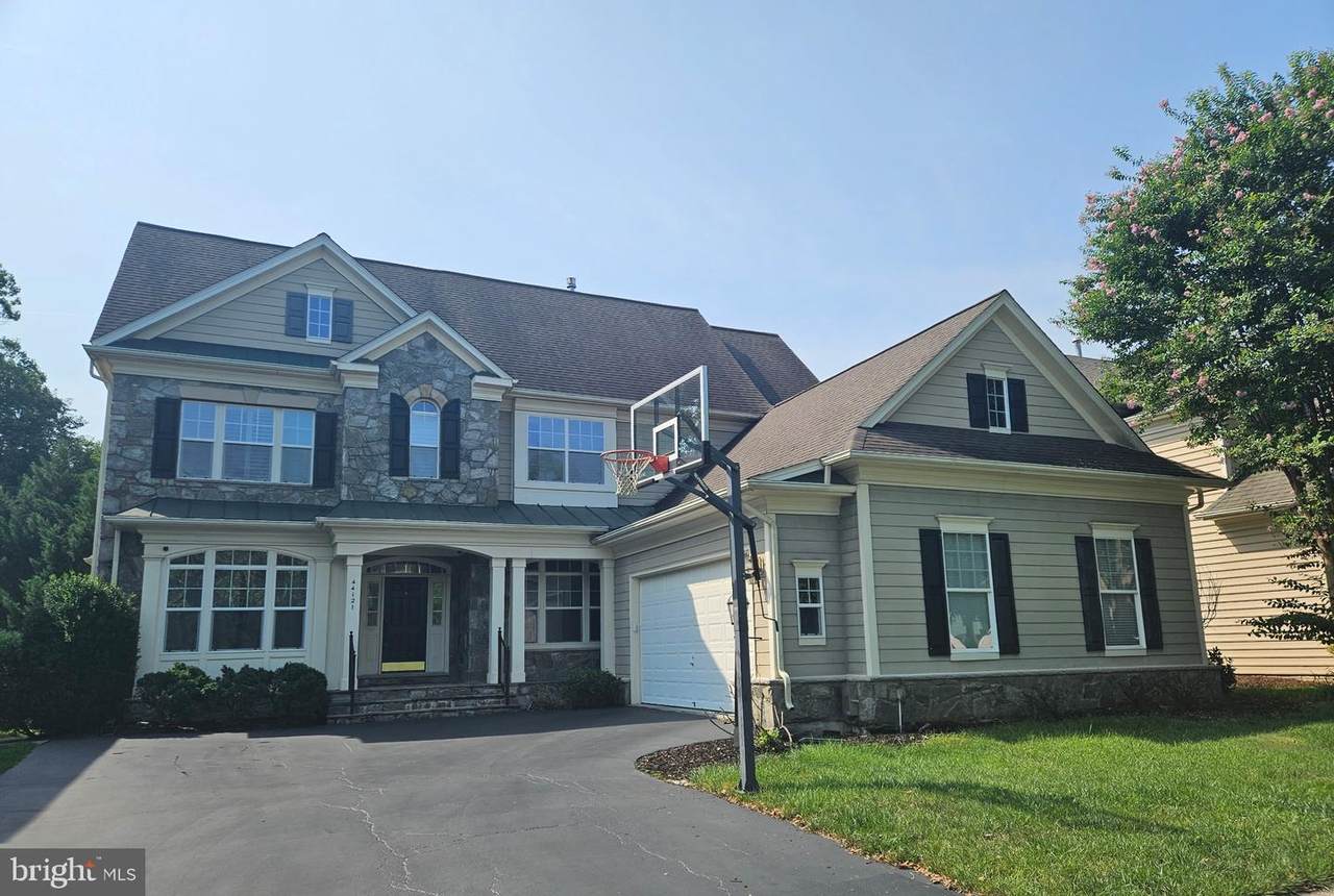 44121 Riverpoint Drive - Photo 1