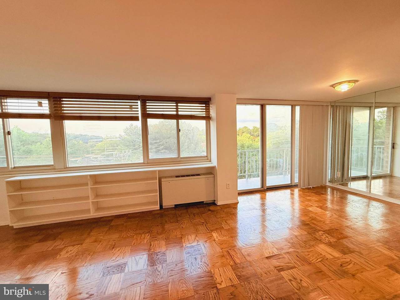 4520 King Street - Photo 1