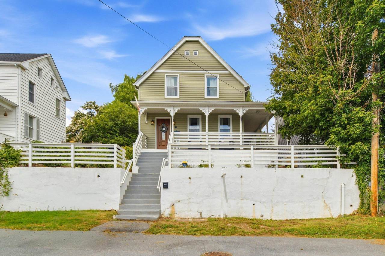 811 B Street - Photo 1