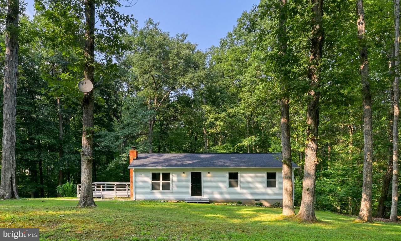 6009 Noranda Drive - Photo 1