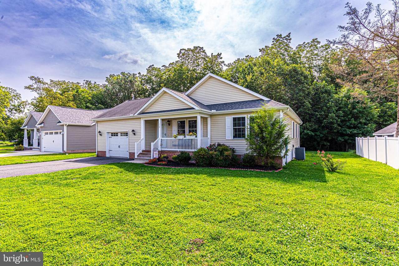 7150 Arcadia Circle - Photo 1