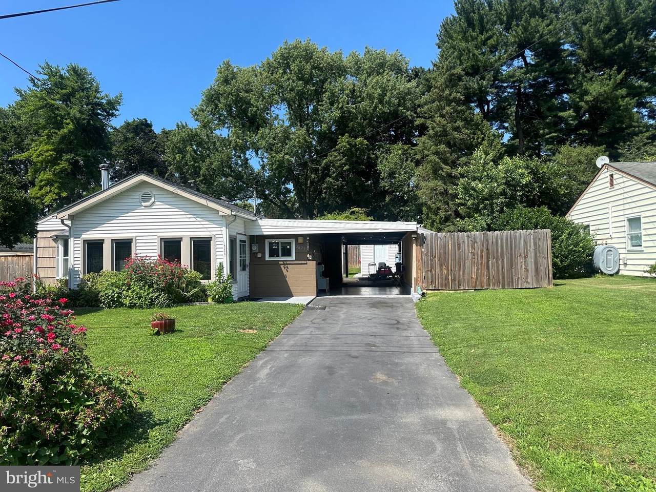 2627 Valley Road - Photo 1